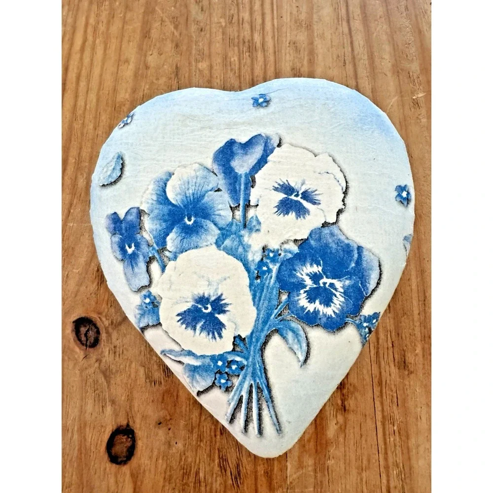 Vintage Ideal Home Range Heart Shaped Papier Mache Floral Trinket Box Czech